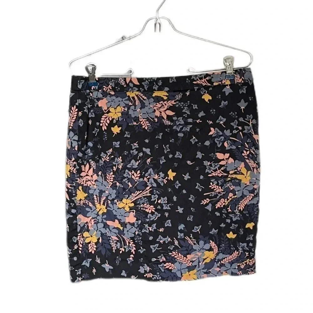 Loft Ann Taylor Floral Pencil Skirt Women’s 8P